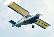 Banner-towing with the STOL CH 701