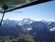 Mountain flying in the STOL CH 701